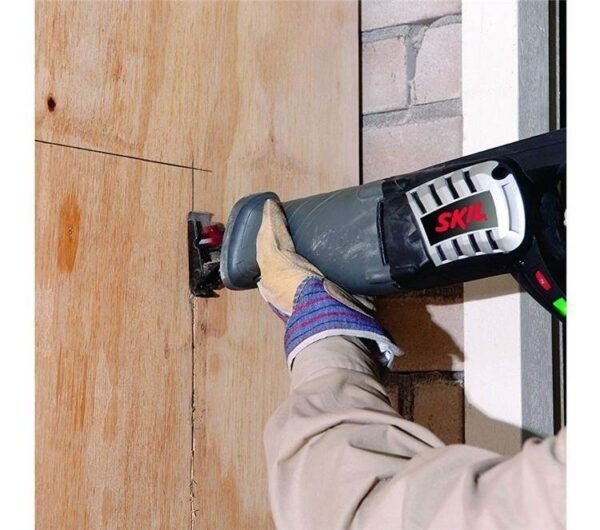 SKIL Sierra Sable 1050 W – Carrera de la hoja: 28mm – Cap de Corte madera/aluminio/acero (mm): 180/30/20