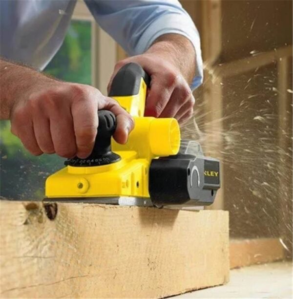 STANLEY -Cepillo STPP7502 2mm-16000rpm-750W (OFERTA)